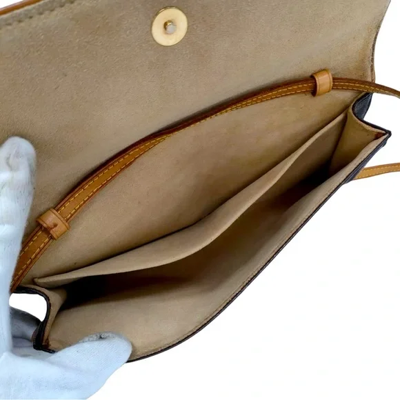 Louis Vuitton Monog Twin Pouchette better in mint condition brown leather - Picture 9 of 12